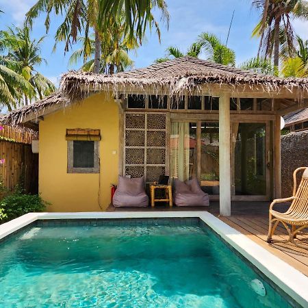Villa Bamboo Джили Трауанган Екстериор снимка